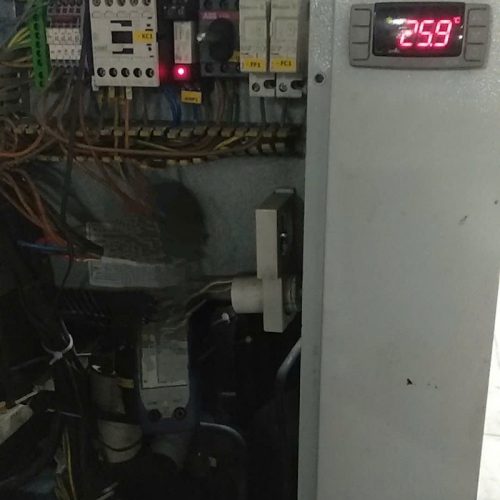 Bộ điều khiển nhiệt độ Dixell XR60CX (2)