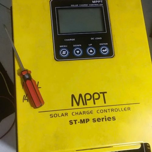 Suoer mppt charge 60A (1)